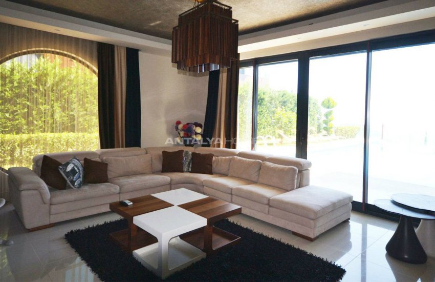 Alanya Bektaş’ta Panoramik Deniz Manzaralı Lüks Villalar 16