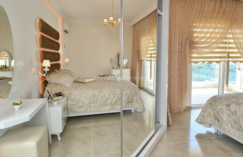 Attractive Alanya Property with 5-star Hotel Standards 31