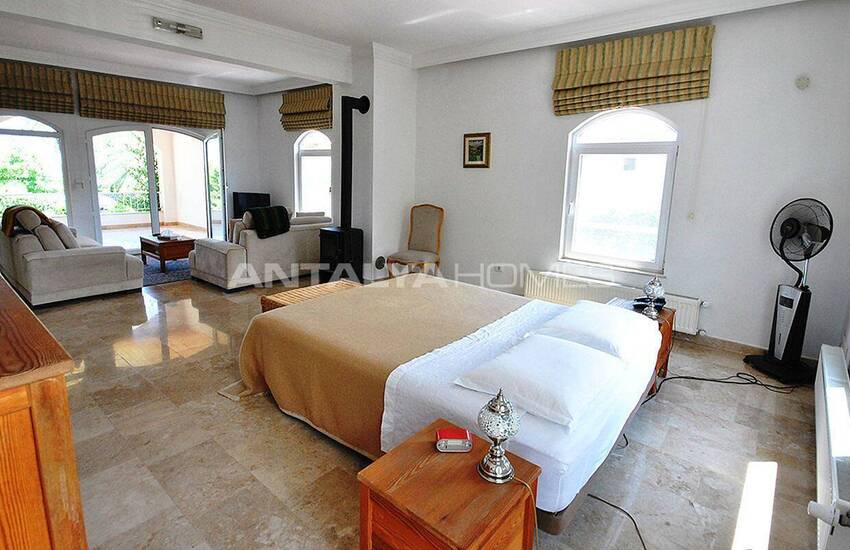 Полностью Меблированная Отдельная Вилла в Кемере, Текирова 21