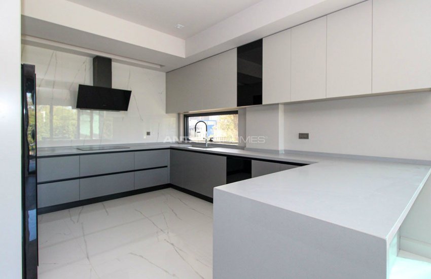 Ultra-rymliga Villor Med Smart Home System I Konyaalti 8