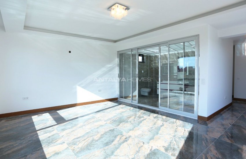 Villa Futuristique Avec Piscine À Belek Antalya 14