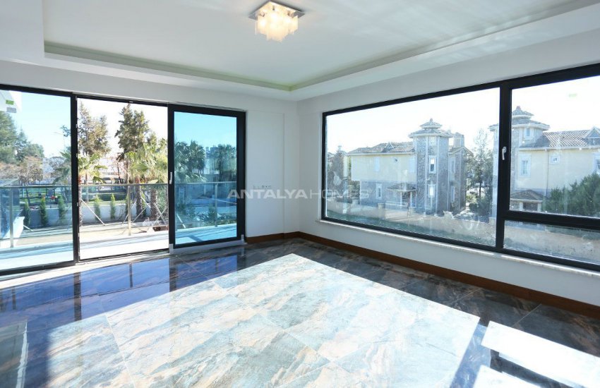 Villa Futuristique Avec Piscine À Belek Antalya 15