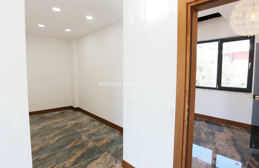 Villa Futuristique Avec Piscine À Belek Antalya 17