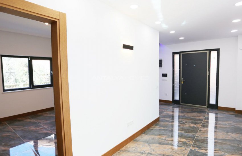 Villa Futuristique Avec Piscine À Belek Antalya 24