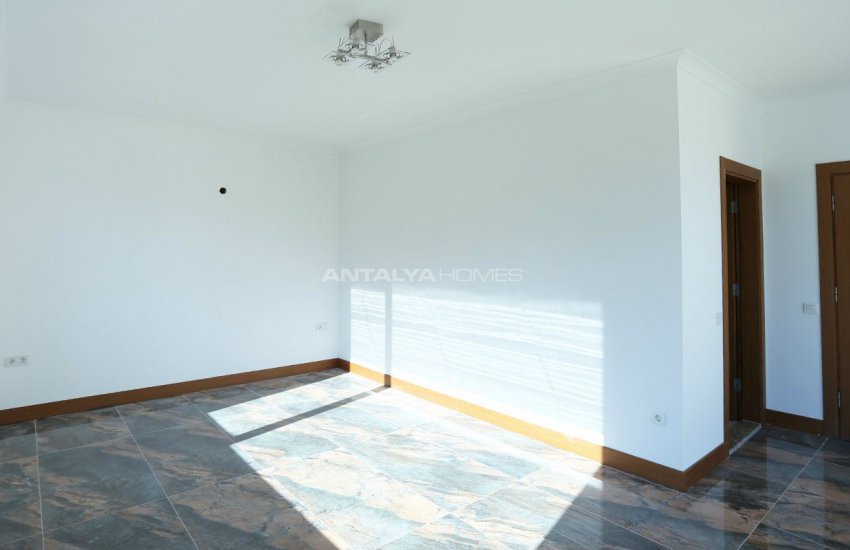 Villa Futuristique Avec Piscine À Belek Antalya 9