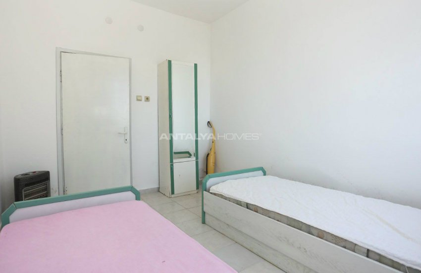 Modern Villa Med Utsikt Över Stan Och Havet I Konyaalti 36