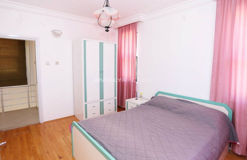 Modern Villa Med Utsikt Över Stan Och Havet I Konyaalti 28