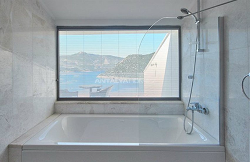 Kalkan'da Plaja 250 Metre Uzaklıkta Komple Eşyalı Villa 27