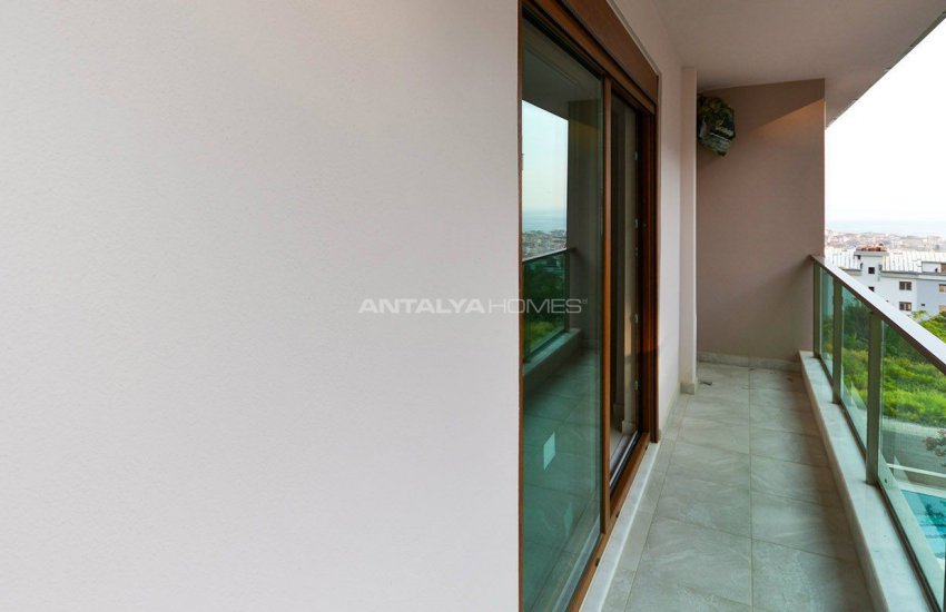 Ready 3+1 Duplex Apartments in Alanya with Generator 24