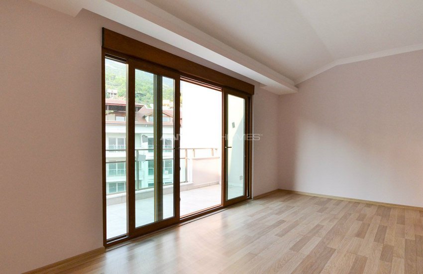Ready 3+1 Duplex Apartments in Alanya with Generator 16