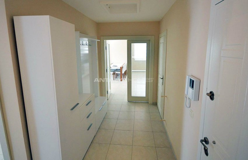 Alanya Tosmur'da Denize Yakın Site İçinde Lüks Daireler 36