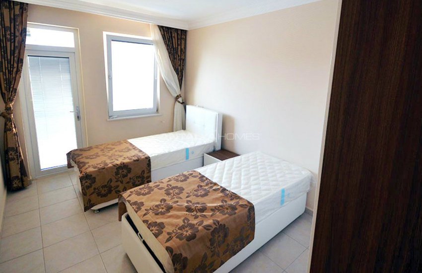 Alanya Tosmur'da Denize Yakın Site İçinde Lüks Daireler 30