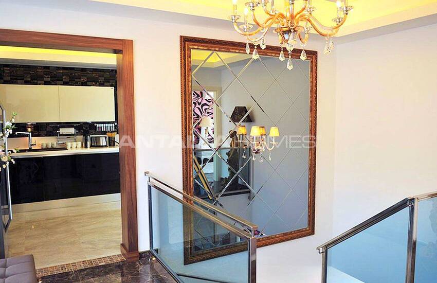 Sea View Apartments for Sale in Excellent Location of Alanya