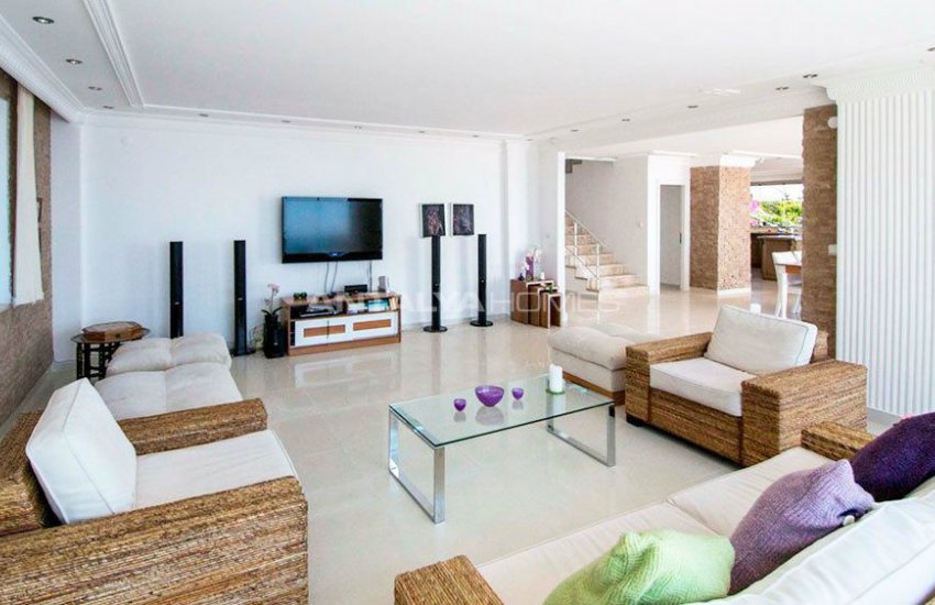 Furnished Villa in Alanya with Private Pool 17