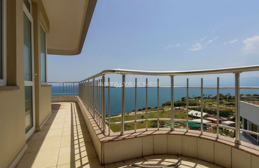 Panaromic Sea View Flats in Calmness Region of Antalya 29