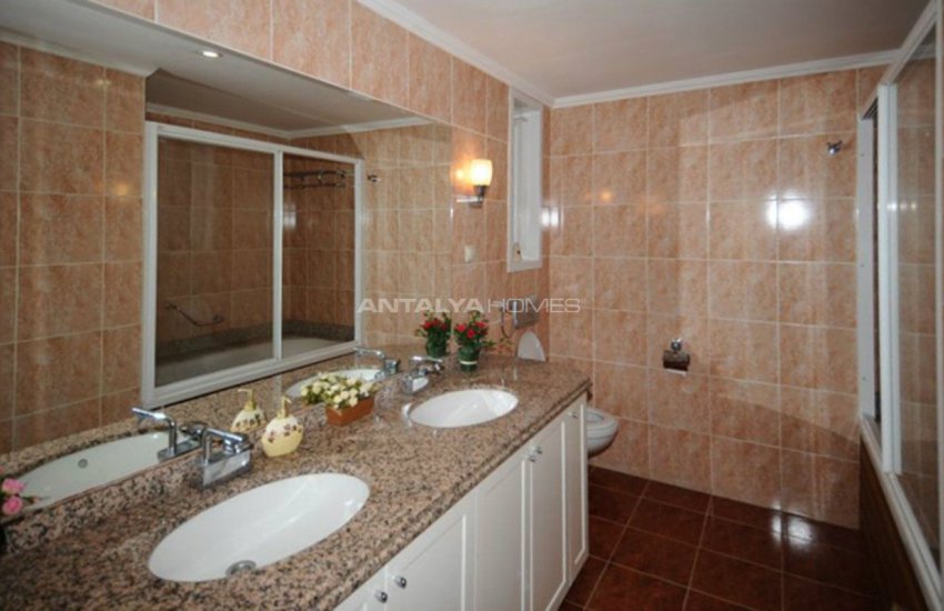 Spacious Houses with Spectacular Sea View in Turkey Antalya 18