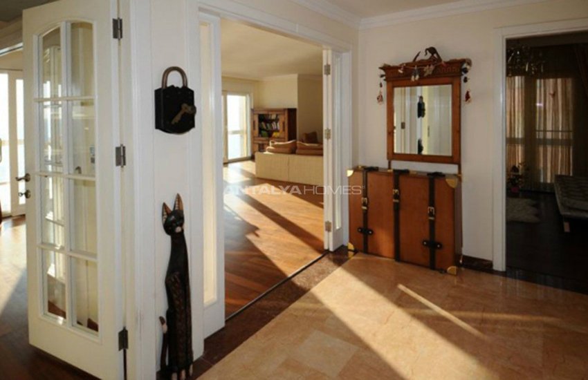 Spacious Houses with Spectacular Sea View in Turkey Antalya 14