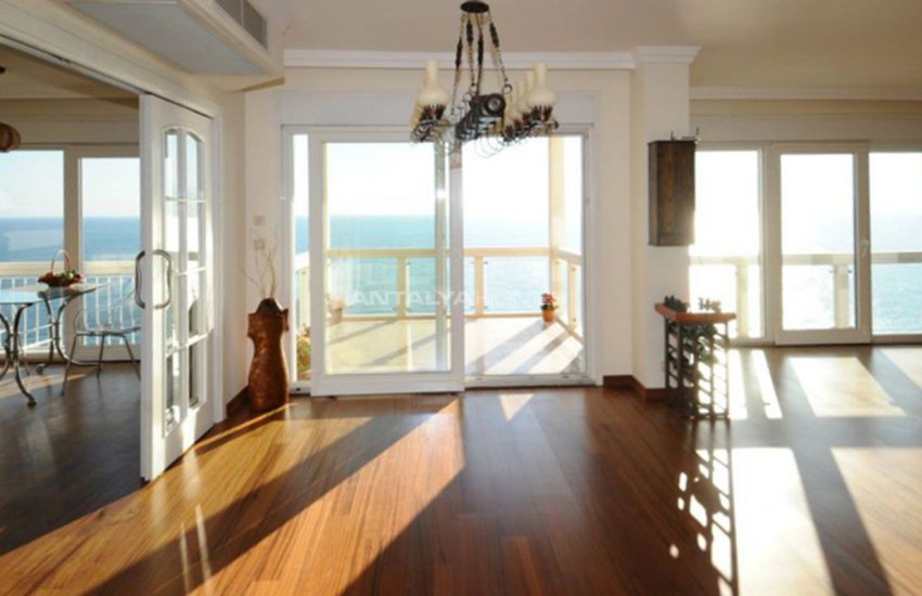 Spacious Houses with Spectacular Sea View in Turkey Antalya 8