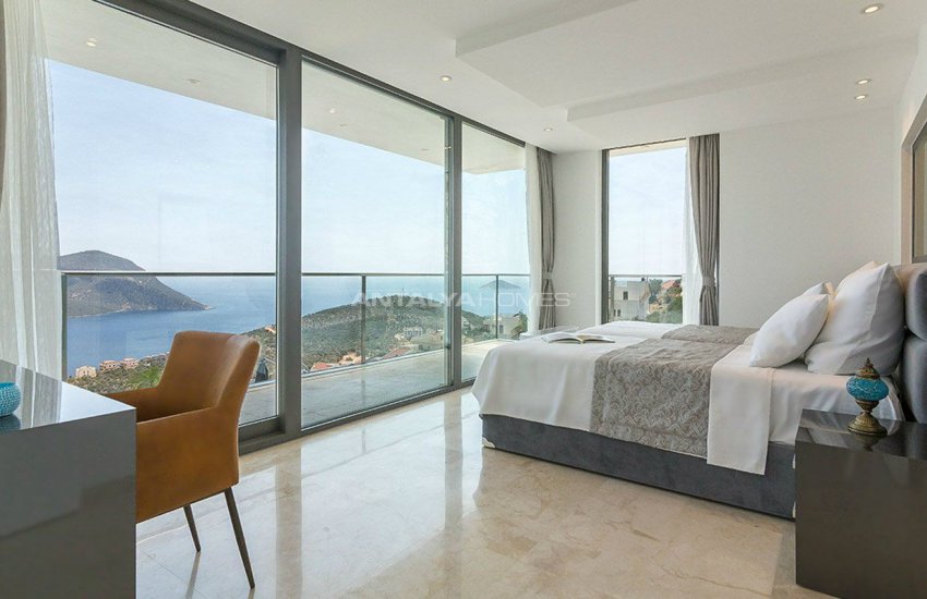 4+1 Sheltered Kalkan Villa Overlooking Bay and Islands 22