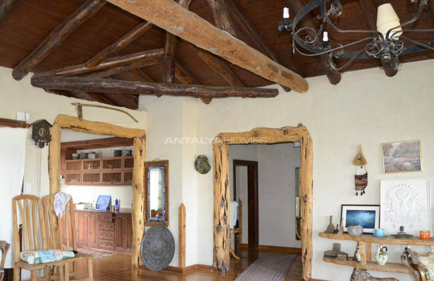 Aksu Karaöz’de Mobilyalı 3+1 Müstakil Çiftlik Evi 17