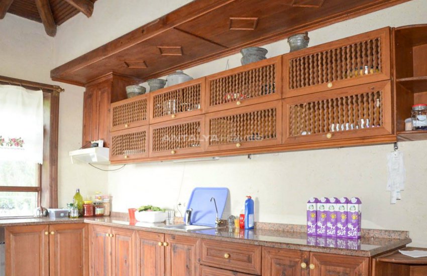 Aksu Karaöz’de Mobilyalı 3+1 Müstakil Çiftlik Evi 21