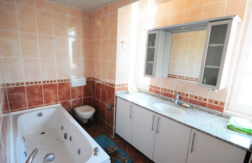 Çamyuva’da Ortak Havuzlu ve Bahçeli Müstakil Villa 25