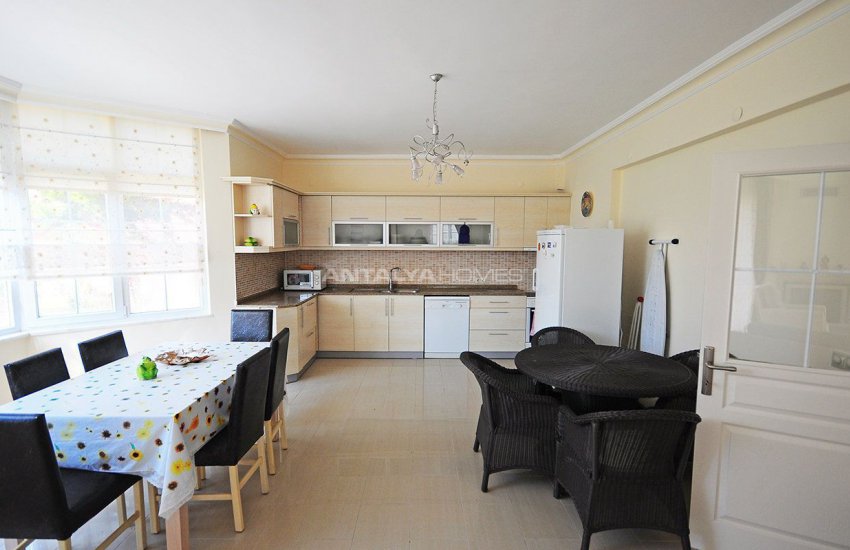 Çamyuva’da Ortak Havuzlu ve Bahçeli Müstakil Villa 15