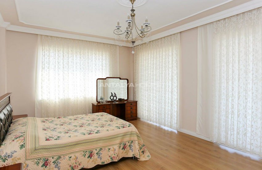 Key Ready 4 Bedroom Detached Villa in Döşemealtı 21