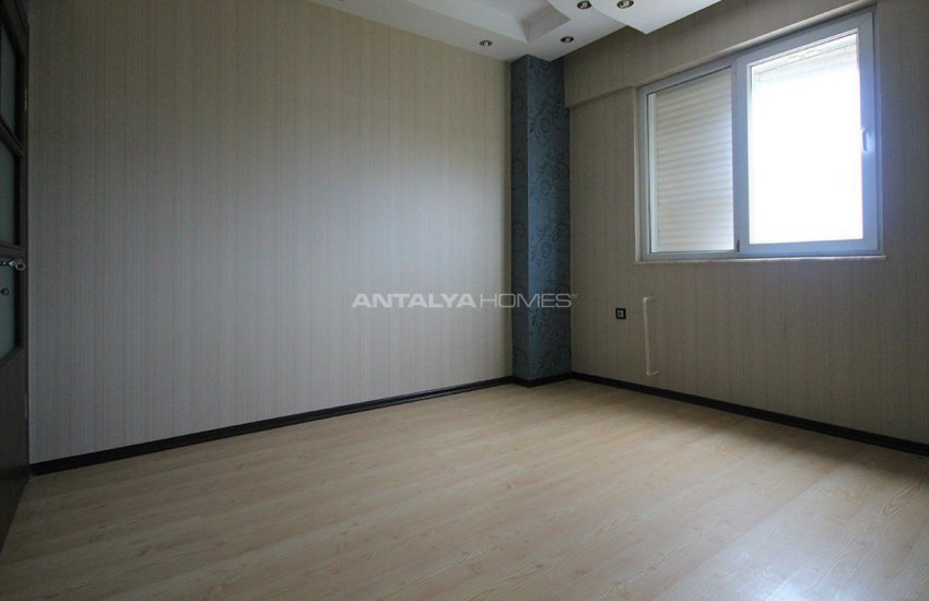 Antalya Lara'da Ayrı Mutfaklı 3 Yatak Odalı Daire 18