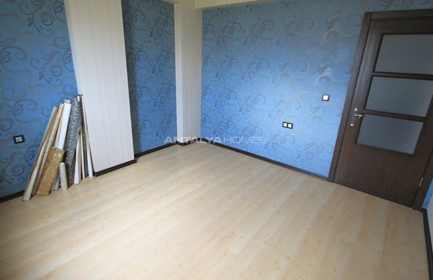 Antalya Lara'da Ayrı Mutfaklı 3 Yatak Odalı Daire 19