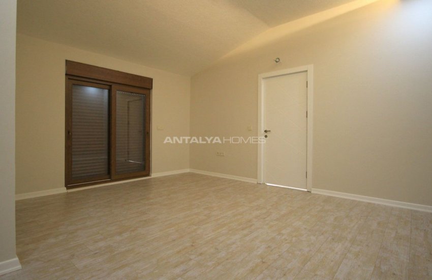 Sahile Yürüme Mesafesinde Satılık Daireler 24