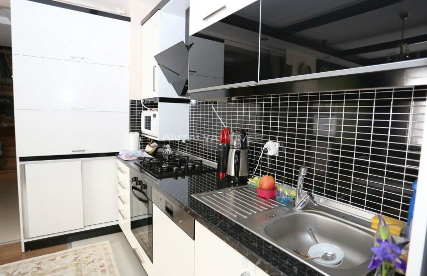 Konyaaltı Hurma Mahallesinde Site İçinde Lüks Daireler 21