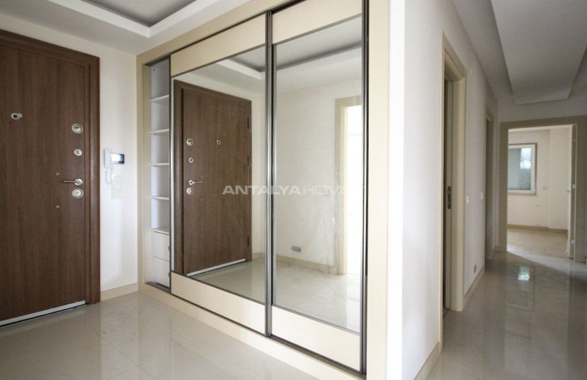 Spacious Apartments with Different Room Types in Lara 34