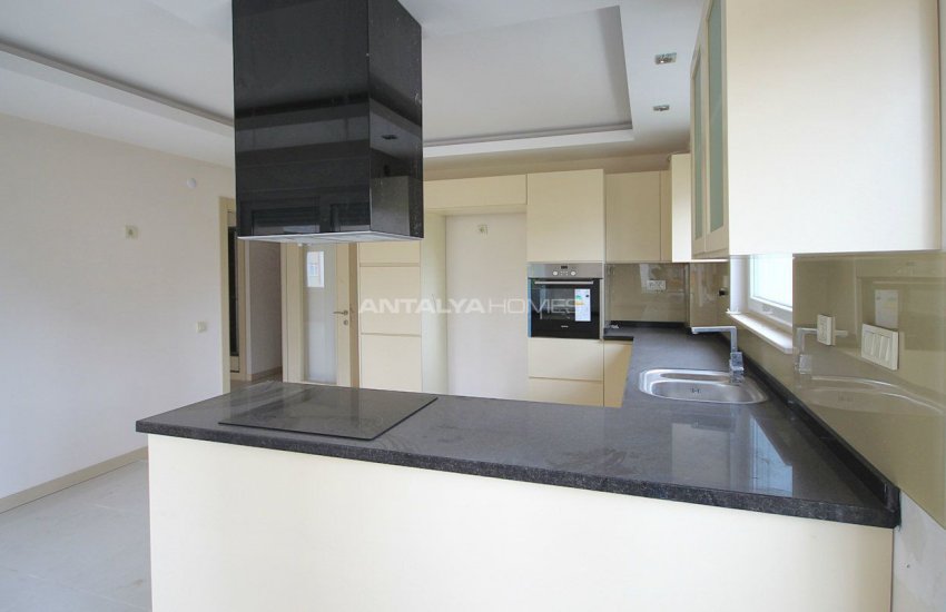 Spacious Apartments with Different Room Types in Lara 21