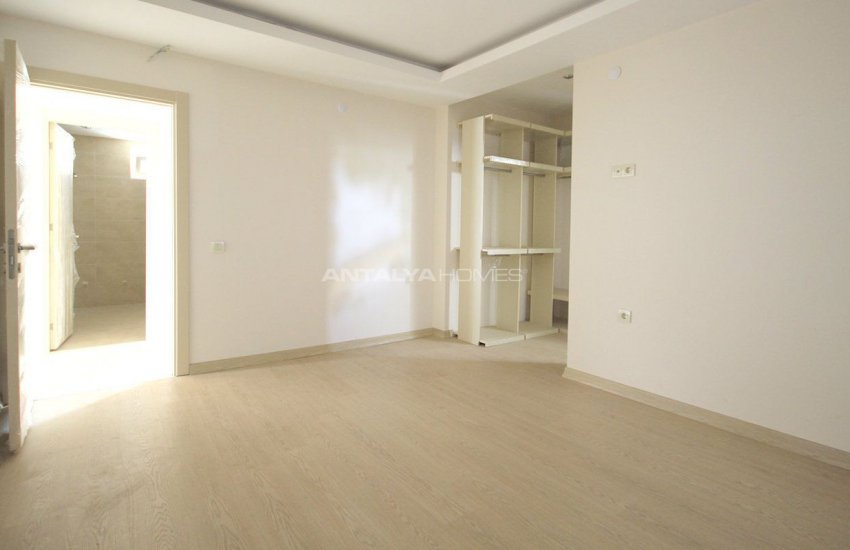 Spacious Apartments with Different Room Types in Lara 25