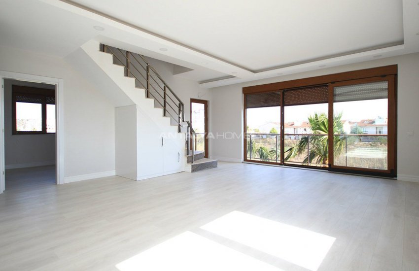 Lara'da Satılık Dubleks Daireler 16