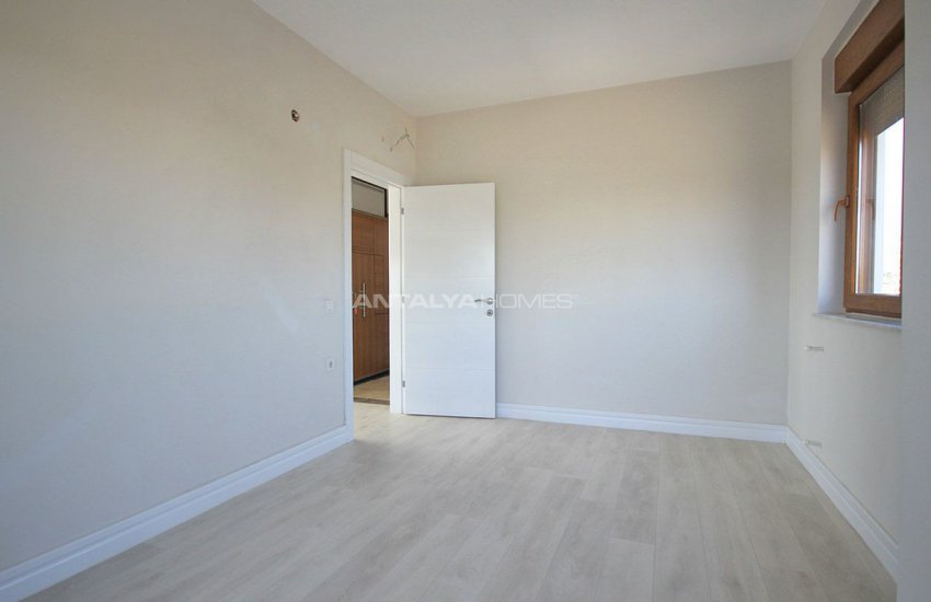 Lara'da Satılık Dubleks Daireler 27