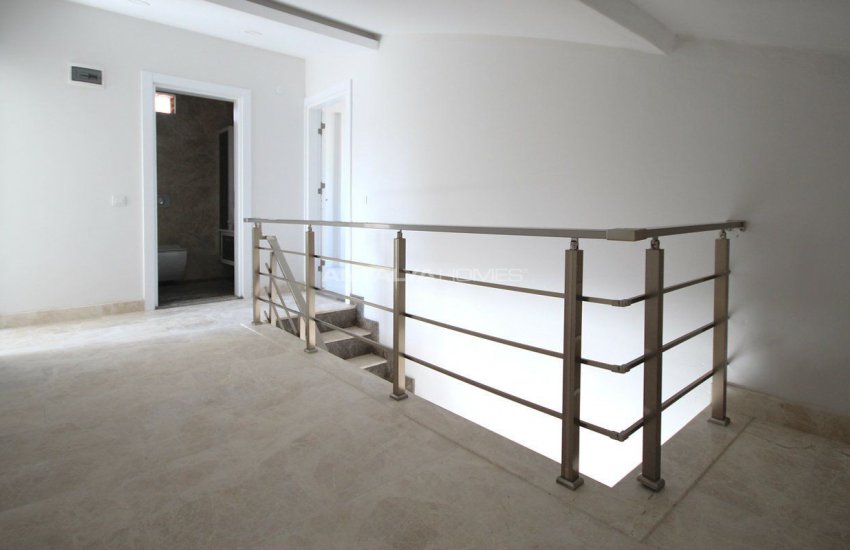 Lara'da Satılık Dubleks Daireler 34