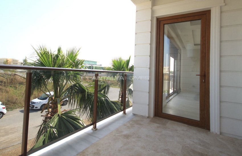 Lara'da Satılık Dubleks Daireler 36