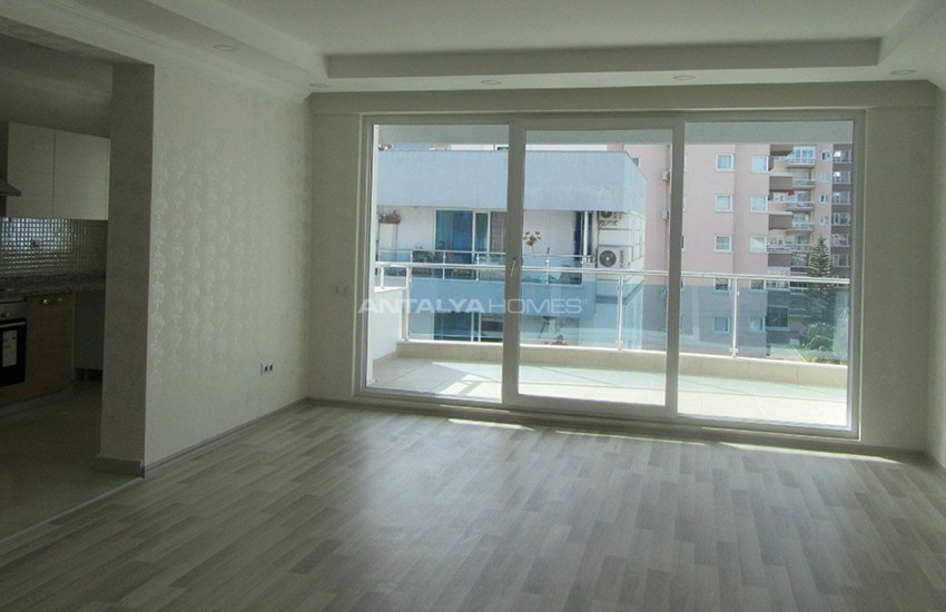 Wide Antalya Property in the Complex with Pool and Sauna 2