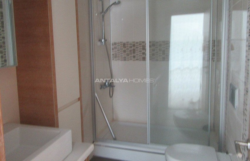 Wide Antalya Property in the Complex with Pool and Sauna 12