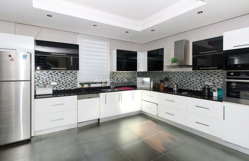 Luxurious Triplex Villas in Lara Antalya 1 Km to the Beach 26