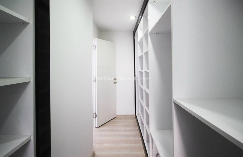 Apartments Close to Social Amenities in Antalya 25