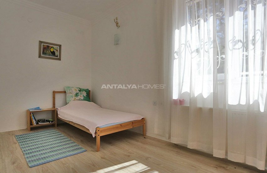 Detacted Villas with Private Garden and Car Parks in Antalya 31