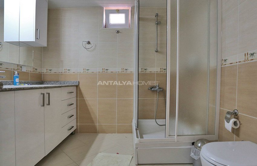 Detacted Villas with Private Garden and Car Parks in Antalya 35