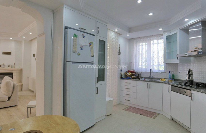 Detacted Villas with Private Garden and Car Parks in Antalya 22