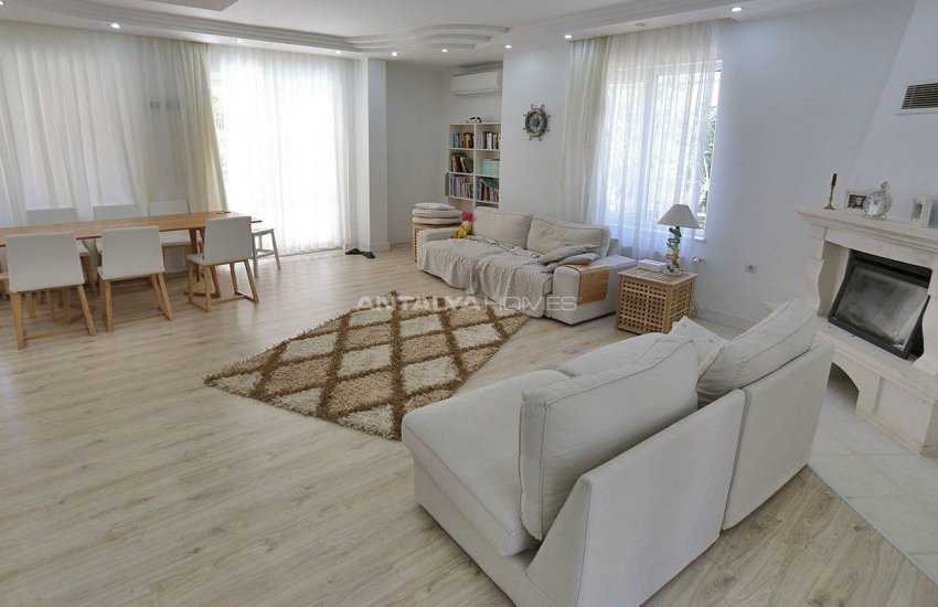 Detacted Villas with Private Garden and Car Parks in Antalya 18
