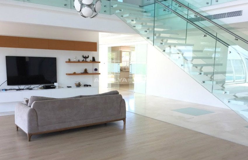 Sea View Villa 150 Mt to the Beach in Antalya 8