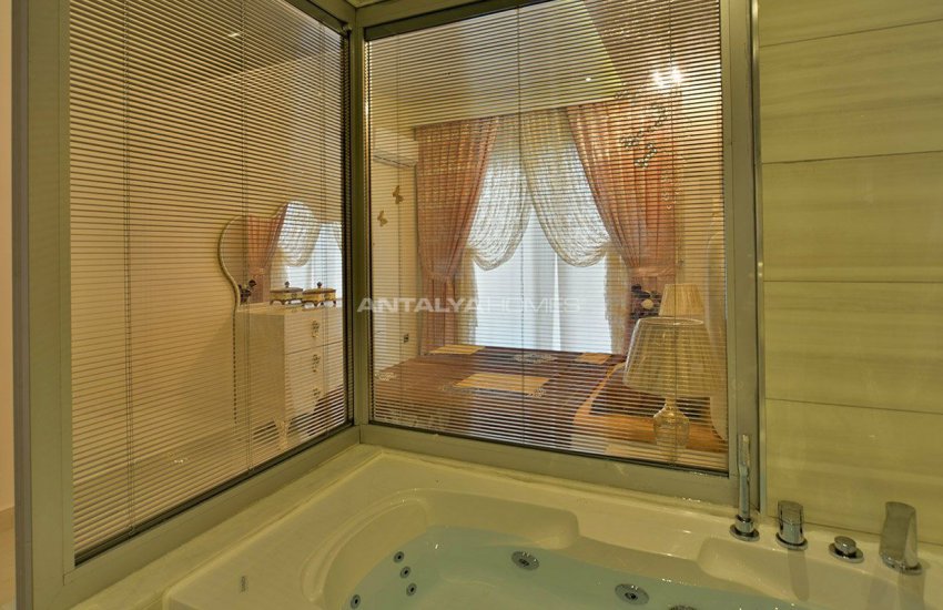 Alanya Mahmutlar’da Denize Yakın Lüks Daireler 24