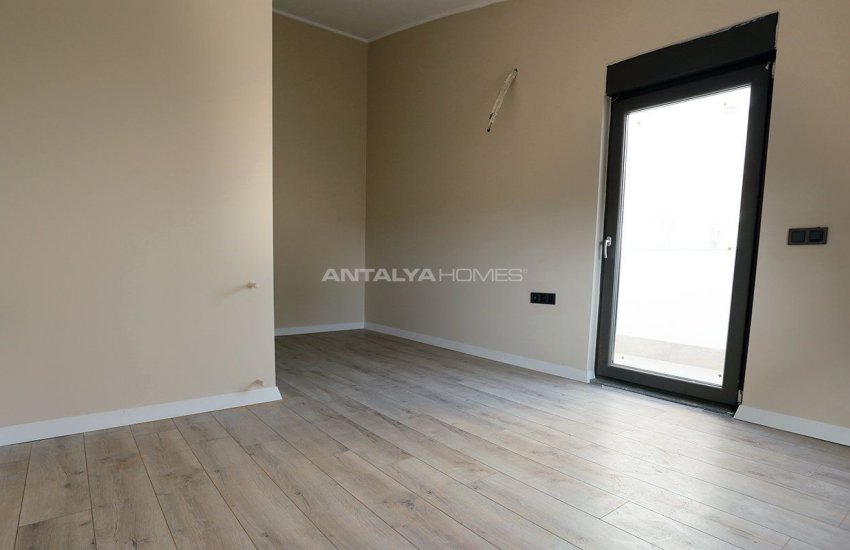 Güzeloba’da Tüm Olanaklara Yakın Kaliteli Daireler 16